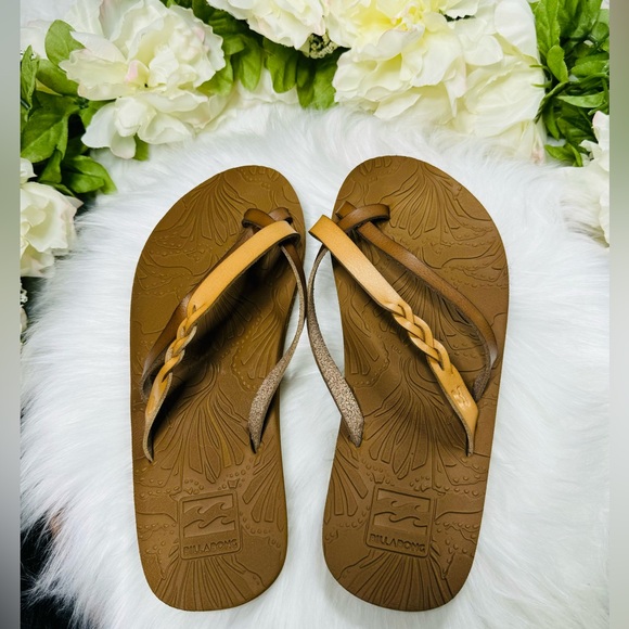 Billabong Flip Flop Sandal - Picture 3 of 5